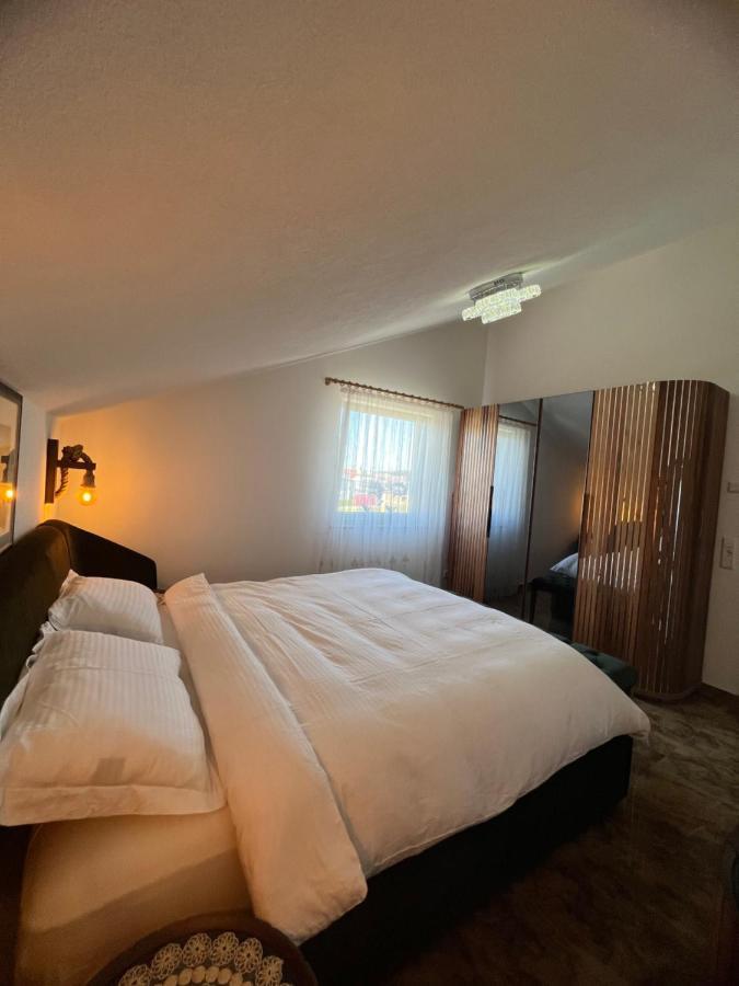 Ferienwohnung Falke Meckenbeuren Dış mekan fotoğraf